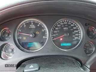 2007 Chevrolet Suburban LTZ with VIN 1GNFK16367J196596, listed as a IAAI auction lot 42392224 with 100,774 mi miles and . Bid and sale history available at DreamBid. Image 7.