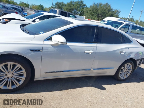 2018 Buick LaCrosse Premium with VIN 1G4ZR5SZ9JU128796, listed as a IAAI auction lot 40879976 with 84,390 mi miles. Bid and sale history available at carsss.com. Image 15.