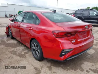 2019 Kia Forte LXS z VIN 3KPF24AD4KE005189, wystawiony jako IAAI lot #42354011 z przebiegiem 73 422 mil mil oraz . Historia ofert i sprzedaży dostępna na DreamBid. Obrazek 3.