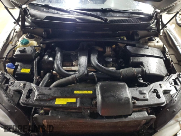 2004 Volvo XC90 with VIN YV1CM91H541052745, listed as a Copart auction lot 81890714 with 122,372 mi miles and Salvage Title. Bid and sale history available at DreamBid. Image 11.
