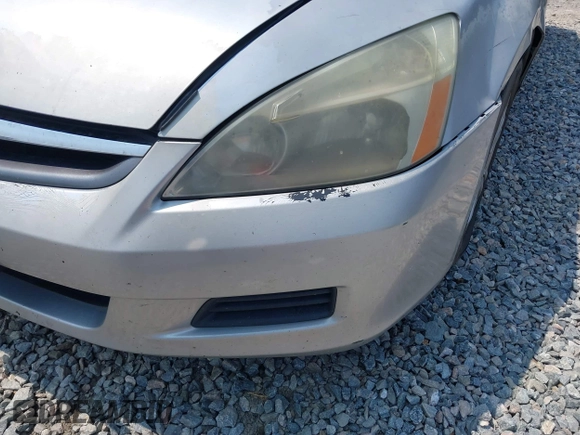 2007 Honda Accord LX with VIN 1HGCM56437A049997, listed as a IAAI auction lot 42424854 with 250,811 mi miles and . Bid and sale history available at DreamBid. Image 14.