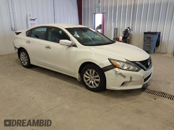 2016 Nissan Altima 2.5 S with VIN 1N4AL3AP0GN321158, listed as a IAAI auction lot 41761123 with 225,407 mi miles. Bid and sale history available at carsss.com. Image 1.