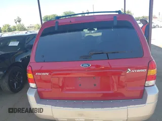 2005 Ford Escape Hybrid with VIN 1FMCU95H75KB86776, listed as a IAAI auction lot 42533697 with 166,242 mi miles and . Bid and sale history available at DreamBid. Image 17.