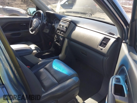 2008 Honda Pilot EX-L z VIN 5FNYF28528B018817, wystawiony jako IAAI lot #41608185 z przebiegiem 206 094 mil mil oraz . Historia ofert i sprzedaży dostępna na DreamBid. Obrazek 5.