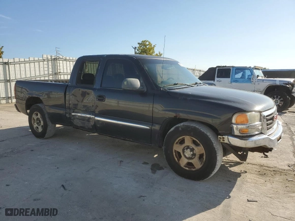 2003 GMC Sierra 1500 SLT with VIN 2GTEC19T731214525, listed as a Copart auction lot 65977044 with 174,796 mi miles and Non Repairable. Bid and sale history available at carsss.com. Image 4.