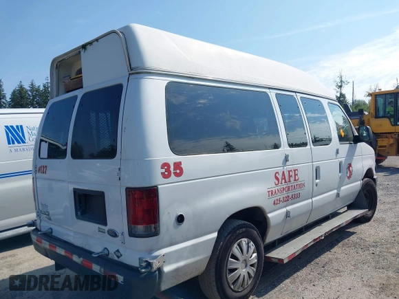 2013 Ford Econoline Cargo Commercial with VIN 1FTNE1EW2DDA78482, listed as a IAAI auction lot 42575152 with 543,296 mi miles and . Bid and sale history available at DreamBid. Image 4.