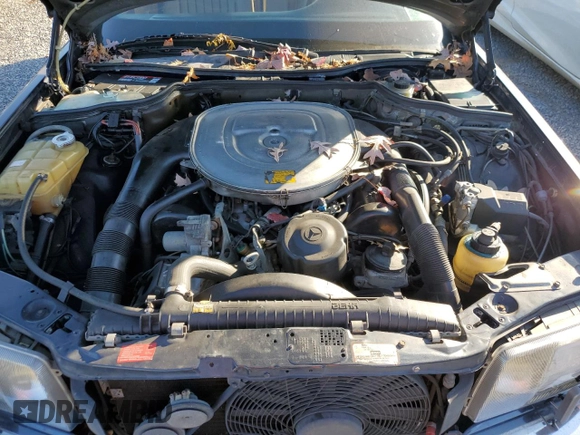 1986 Mercedes-Benz 560 with VIN WDBCA39DXGA233159, listed as a Copart auction lot 78498894 with 96,308 mi miles and Salvage Title. Bid and sale history available at DreamBid. Image 11.