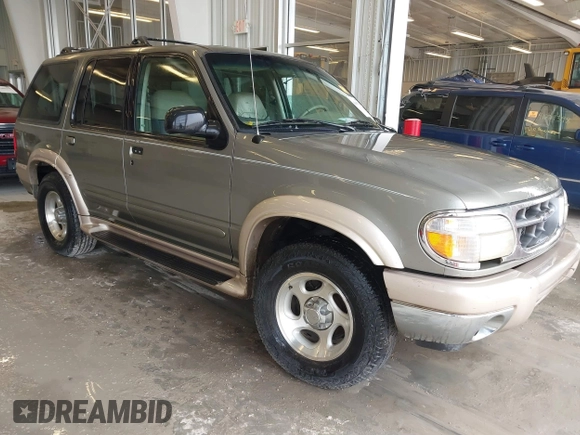 2000 Ford Explorer Eddie Bauer with VIN 1FMZU74E8YZB41346, listed as a IAAI auction lot 41601042 with 295,103 mi miles and . Bid and sale history available at DreamBid. Image 1.