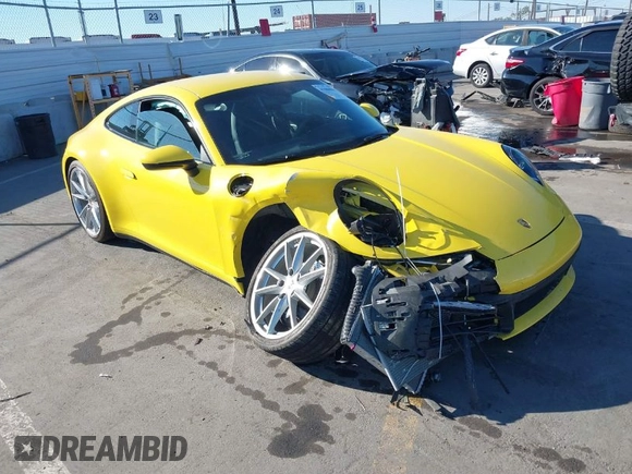 2020 Porsche 911 Carrera with VIN WP0AA2A94LS206182, listed as a IAAI auction lot 41664995 with 11,222 mi miles. Bid and sale history available at carsss.com. Image 1.