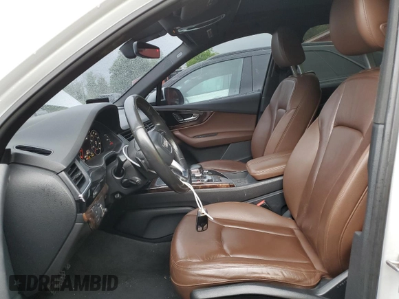 2017 Audi Q7 Premium Plus with VIN WA1LAAF76HD018067, listed as a Copart auction lot 47616985 with 138,717 mi miles and Salvage title. Bid and sale history available at DreamBid. Image 7.