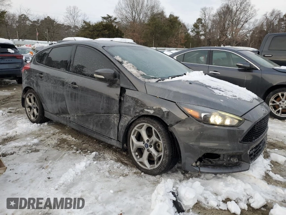 2018 Ford Focus ST with VIN 1FADP3L98JL291877, listed as a Copart auction lot 87465024 with 67,539 mi miles and Salvage Title. Bid and sale history available at DreamBid. Image 4.