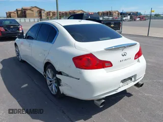 2011 Infiniti G25 Journey z VIN JN1DV6AP9BM603979, wystawiony jako IAAI lot #42459007 z przebiegiem 153 936 mil mil oraz . Historia ofert i sprzedaży dostępna na DreamBid. Obrazek 3.