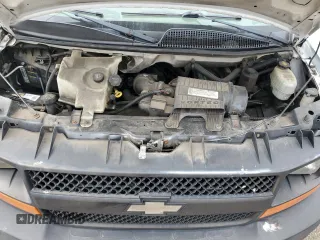 2007 Chevrolet Express Cargo z VIN 1GCHG35U971137504, wystawiony jako Copart lot #54410105 z przebiegiem 266 049 mil mil oraz Szkoda całkowita • Salvage title. Historia ofert i sprzedaży dostępna na DreamBid. Obrazek 12.