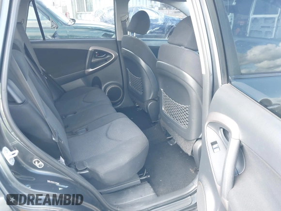 2007 Toyota RAV4 Sport with VIN JTMBD32V776037187, listed as a IAAI auction lot 41910939 with 172,370 mi miles. Bid and sale history available at carsss.com. Image 8.