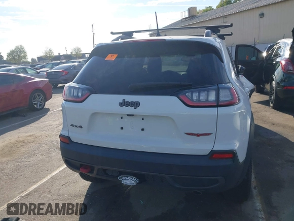 2019 Jeep Cherokee Trailhawk Elite with VIN 1C4PJMBX7KD410612, listed as a IAAI auction lot 41878935 with 55,163 mi miles. Bid and sale history available at carsss.com. Image 17.