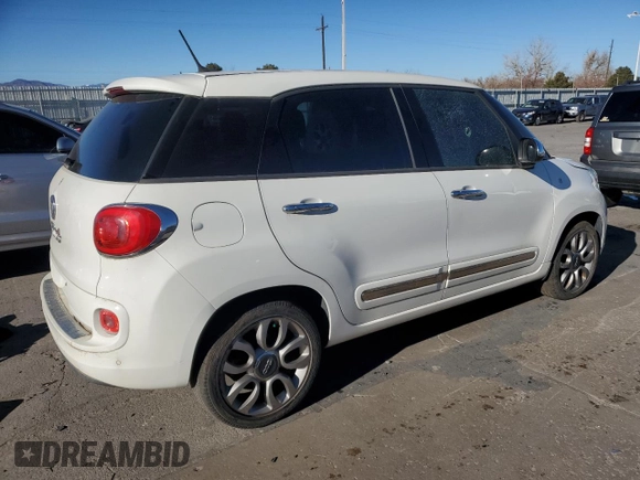 2014 FIAT 500L Lounge with VIN ZFBCFACH5EZ017403, listed as a Copart auction lot 83652624 with 30,905 mi miles and Clean Title. Bid and sale history available at DreamBid. Image 3.
