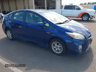 2010 Toyota Prius II z VIN JTDKN3DU3A0015201, wystawiony jako IAAI lot #42405760 z przebiegiem 209 348 mil mil oraz . Historia ofert i sprzedaży dostępna na DreamBid. Obrazek 1.