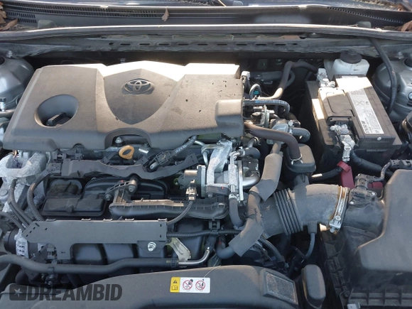 2019 Toyota Camry LE with VIN 4T1B11HK8KU683512, listed as a IAAI auction lot 39476699 with 40,074 mi miles. Bid and sale history available at carsss.com. Image 10.
