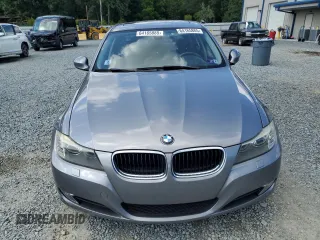 2010 BMW 3 Series 328i xDrive z VIN WBAPK5C56AA647752, wystawiony jako Copart lot #64165885 z przebiegiem 97 797 mil mil oraz Szkoda całkowita • Salvage title. Historia ofert i sprzedaży dostępna na DreamBid. Obrazek 5.