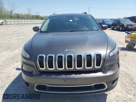 2017 Jeep Cherokee Limited z VIN 1C4PJLDB5HW521958, wystawiony jako Copart lot #56603665 z przebiegiem 129 357 mil mil oraz Czysty tytuł • Clean title. Historia ofert i sprzedaży dostępna na DreamBid. Obrazek 5.