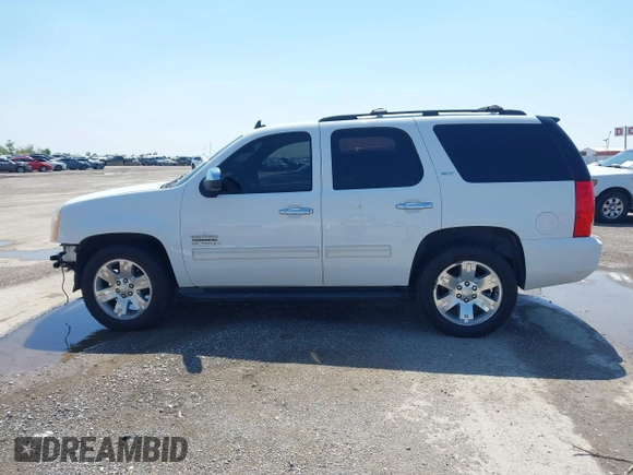 2011 GMC Yukon SLT z VIN 1GKS1CE00BR210794, wystawiony jako IAAI lot #41958998 z przebiegiem 225 407 mil mil oraz . Historia ofert i sprzedaży dostępna na DreamBid. Obrazek 15.