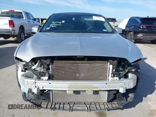 2017 Lincoln Continental Reserve with VIN 1LN6L9NP2H5610567, listed as a IAAI auction lot 41633612 with 45,701 mi miles and . Bid and sale history available at DreamBid. Image 6.