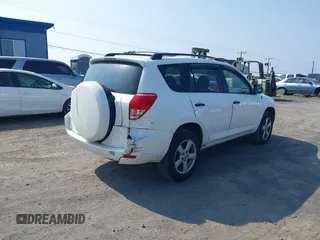 2006 Toyota RAV4 with VIN JTMZK33V066002489, listed as a IAAI auction lot 41191224 with 63,563 mi miles. Bid and sale history available at carsss.com. Image 6.