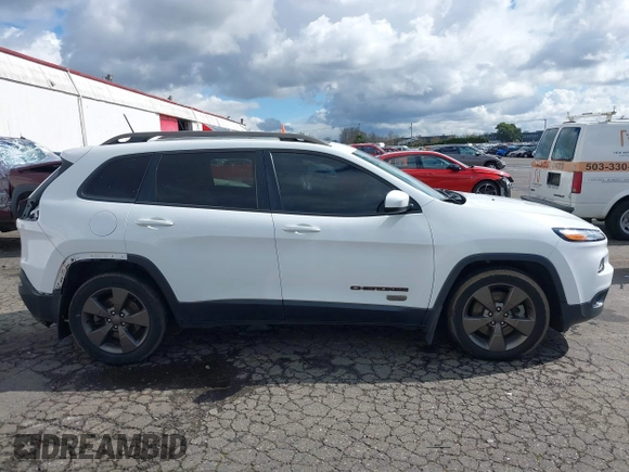 2017 Jeep Cherokee Latitude with VIN 1C4PJLCS6HW578672, listed as a IAAI auction lot 41794244 with 111,225 mi miles and . Bid and sale history available at DreamBid. Image 14.