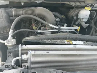 2020 Ram 1500 SLT z VIN 1C6RR6TT9LS111068, wystawiony jako IAAI lot #42132794 z przebiegiem 131 133 mil mil oraz . Historia ofert i sprzedaży dostępna na DreamBid. Obrazek 19.