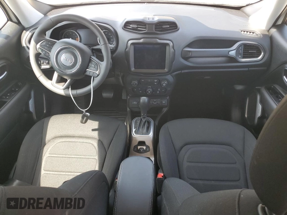 2022 Jeep Renegade Latitude with VIN ZACNJDB12NPN96565, listed as a Copart auction lot 58441965 with 7,162 mi miles and Salvage title. Bid and sale history available at DreamBid. Image 8.