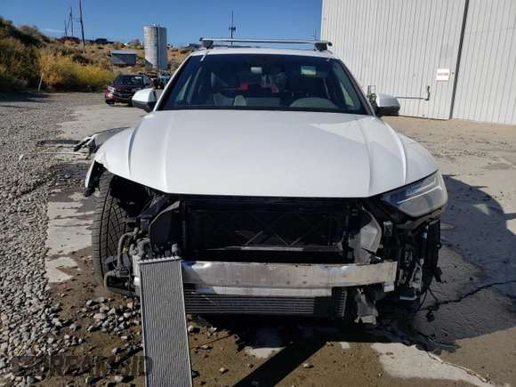 2021 Audi Q5 Premium Plus with VIN WA1E2AFY2M2041530, listed as a Copart auction lot 76736194 with 61,401 mi miles and Salvage Title. Bid and sale history available at carsss.com. Image 5.