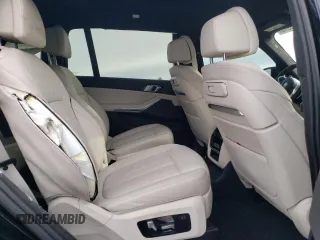 2024 BMW X7 M60i with VIN 5UX33EM02R9S12112, listed as a Copart auction lot 88053915 with 82,393 mi miles and Salvage Title. Bid and sale history available at carsss.com. Image 12.