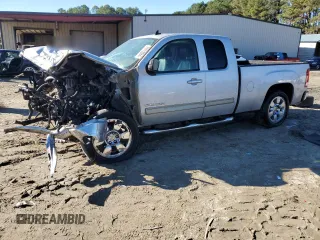 2011 GMC Sierra 1500 with VIN 1GTR1WE05BZ285941, listed as a Copart auction lot 79712844 with Not Provided miles and Salvage Title. Bid and sale history available at DreamBid. Image 1.