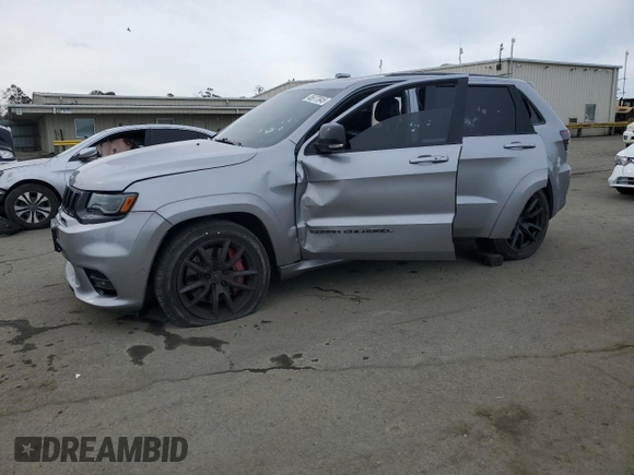 2017 Jeep Grand Cherokee SRT with VIN 1C4RJFDJ8HC663059, listed as a Copart auction lot 45677045 with 88,914 mi miles and Salvage Title. Bid and sale history available at carsss.com. Image 1.