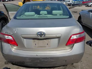 2008 Toyota Camry LE with VIN 4T1BE46K28U737985, listed as a IAAI auction lot 41834769 with 140,353 mi miles. Bid and sale history available at carsss.com. Image 16.
