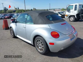 2004 Volkswagen Beetle GLS с VIN 3VWCM31Y04M321270, выставлен на аукционе IAAI как лот 42042419 с пробегом 131 656 миль миль и . История ставок и продаж доступна на DreamBid. Изображение 3.