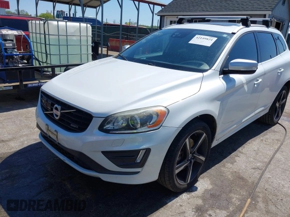 2014 Volvo XC60 R-Design Premier Plus with VIN YV4902DZ0E2546642, listed as a IAAI auction lot 42149824 with 133,669 mi miles and . Bid and sale history available at DreamBid. Image 2.