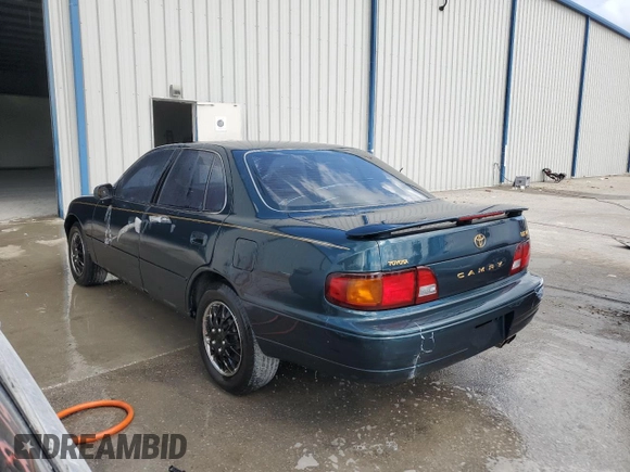 1996 Toyota Camry LE with VIN 4T1BF12K4TU870788, listed as a Copart auction lot 75050564 with 245,619 mi miles and Non repairable. Bid and sale history available at DreamBid. Image 2.
