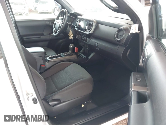 2017 Toyota Tacoma SR5 with VIN 3TMAZ5CN0HM042269, listed as a IAAI auction lot 41928544 with 89,942 mi miles and . Bid and sale history available at carsss.com. Image 5.