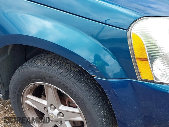 2006 Chevrolet Equinox LT with VIN 2CNDL73F466051904, listed as a IAAI auction lot 42106469 with 130,364 mi miles. Bid and sale history available at carsss.com. Image 12.