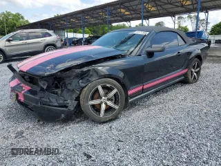 2007 Ford Mustang Deluxe z VIN 1ZVFT84N875303169, wystawiony jako Copart lot #58171305 z przebiegiem 205 112 mil mil oraz Szkoda całkowita • Salvage title. Historia ofert i sprzedaży dostępna na DreamBid. Obrazek 1.