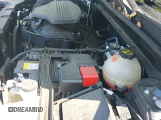 2021 Chevrolet Blazer LT z VIN 3GNKBCRS1MS502319, wystawiony jako IAAI lot #42733079 z przebiegiem 45 519 mil mil oraz . Historia ofert i sprzedaży dostępna na DreamBid. Obrazek 19.