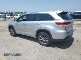 2018 Toyota Highlander SE with VIN 5TDJZRFH9JS814769, listed as a Copart auction lot 59805305 with 138,167 mi miles and Salvage title. Bid and sale history available at DreamBid. Image 2.