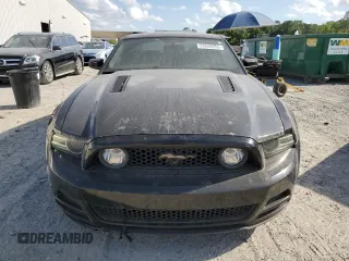 2013 Ford Mustang GT with VIN 1ZVBP8CF3D5268582, listed as a Copart auction lot 53849955 with 129,229 mi miles and Clean Title. Bid and sale history available at carsss.com. Image 5.