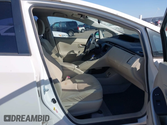 2010 Toyota Prius II with VIN JTDKN3DU3A0135421, listed as a IAAI auction lot 41935937 with 148,840 mi miles and . Bid and sale history available at DreamBid. Image 5.
