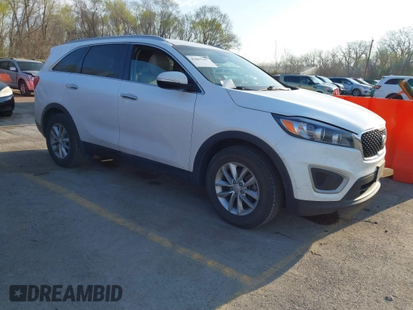 2017 Kia Sorento LX with VIN 5XYPG4A3XHG220228, listed as a IAAI auction lot 41865387 with 305,857 mi miles. Bid and sale history available at carsss.com. Image 1.