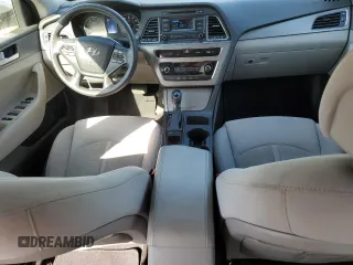 2015 Hyundai Sonata SE with VIN 5NPE24AF0FH060091, listed as a Copart auction lot 53171875 with 152,354 mi miles and Clean Title. Bid and sale history available at carsss.com. Image 8.