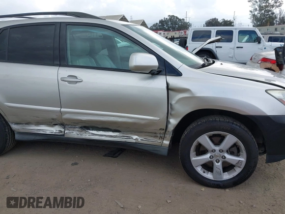 2007 Lexus RX 350 with VIN 2T2GK31U47C019173, listed as a IAAI auction lot 42076745 with 207,163 mi miles. Bid and sale history available at carsss.com. Image 6.