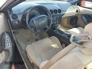 1996 Pontiac Firebird Firebird z VIN 2G2FS22KXT2220333, wystawiony jako Copart lot #77640324 z przebiegiem 89 032 mil mil oraz Nie do naprawy • Non repairable. Historia ofert i sprzedaży dostępna na DreamBid. Obrazek 8.