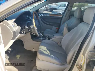 2005 Chrysler Pacifica z VIN 2C8GF78435R381190, wystawiony jako Copart lot #77489894 z przebiegiem 166 614 mil mil oraz Szkoda całkowita • Salvage title. Historia ofert i sprzedaży dostępna na DreamBid. Obrazek 7.